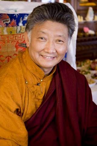 Lama Choedak portrait